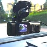 Wideorejestratory Manta – zestawienie ciekawych kamer samochodowych