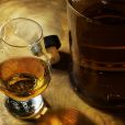 Rumy depczą whisky po piętach 