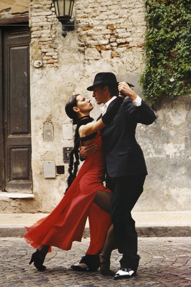 tańcząca para tango