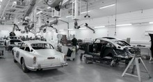 Aston Martin wznawia produkcję „bondowskiego” DB5