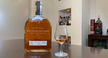 Woodford Reserve Distiller's Select - bourbon whiskey o przebogatym bukiecie.