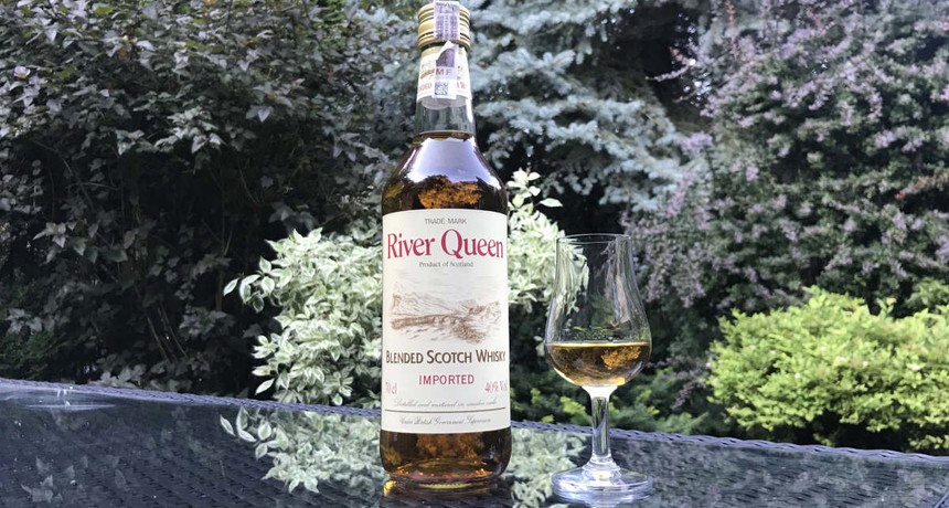 River Queen – degustacja taniej whisky z Auchan. Test. Opinie.