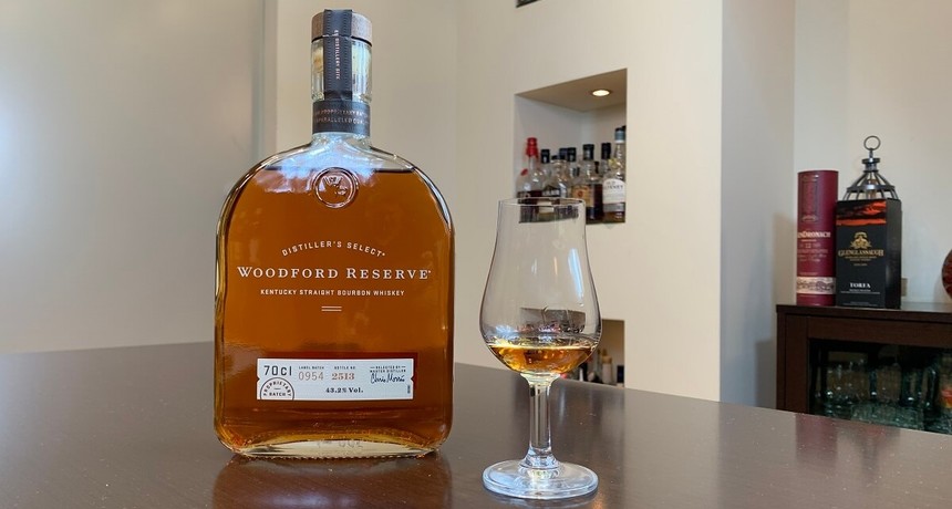 Woodford Reserve Distiller's Select - bourbon whiskey o przebogatym bukiecie.
