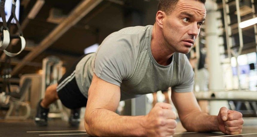 ćwiczenia na mięśnie brzucha dla mężczyzn 