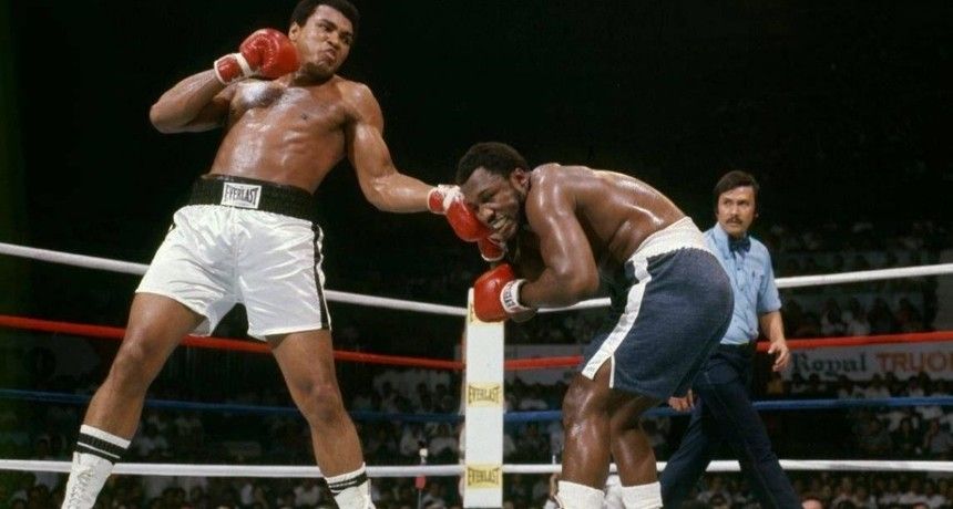 Muhammad Ali walczy z George'm Foremanem. Kinszasa, 1975