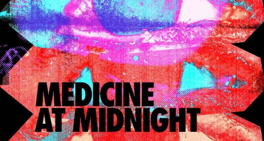 „Medicine at Midnight” - okładka