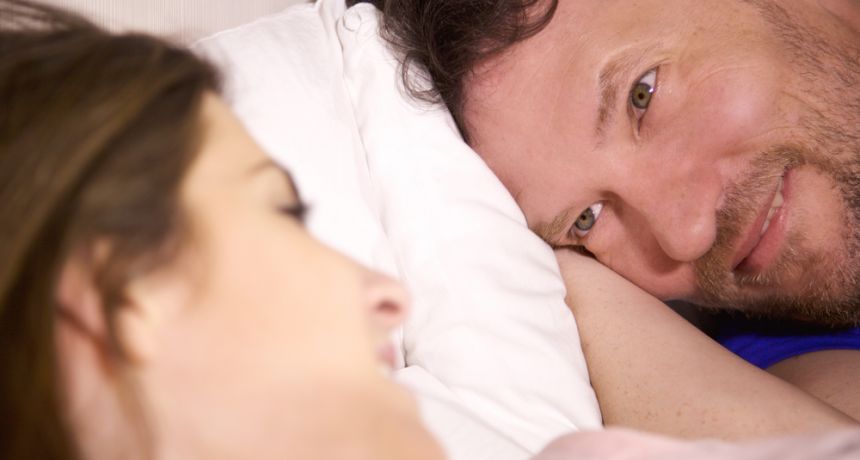 11 rzeczy, które szczęśliwe pary robią przed snem