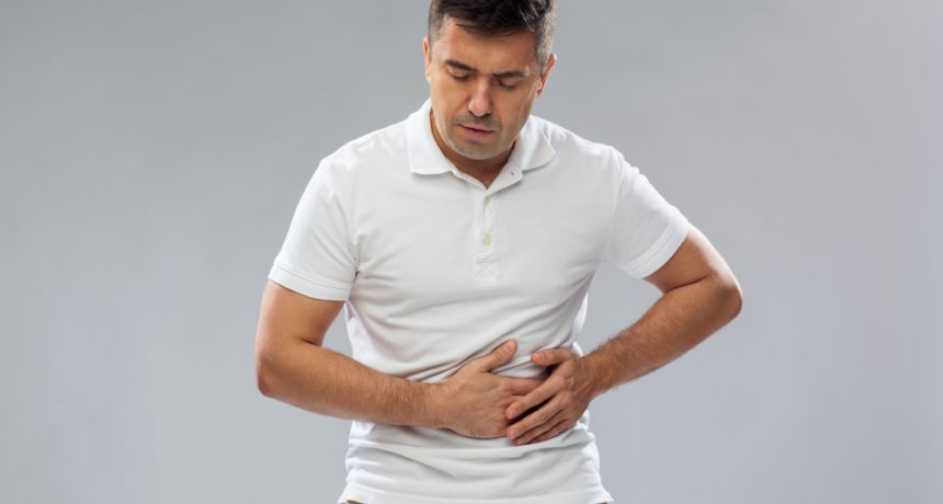 Ból brzucha po lewej stronie na dole u mężczyzny – to nie tylko rak prostaty