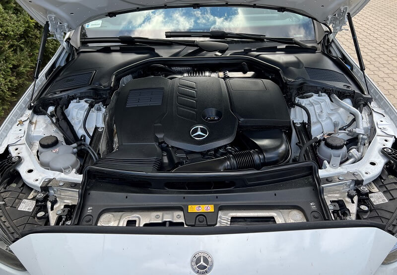 Mercedes-Benz C 220 d silnik