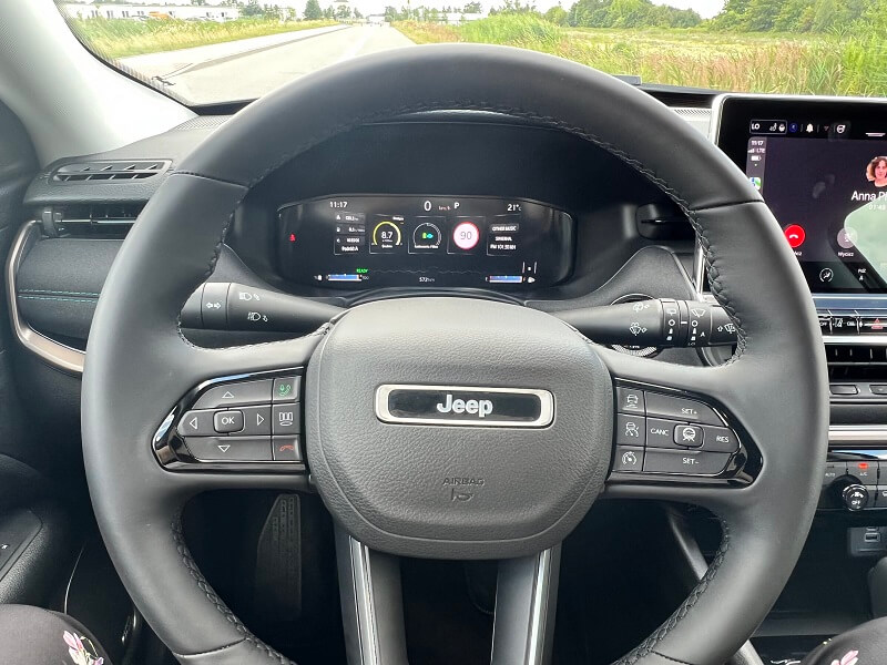 Jeep Compass e-Hybrid zegary