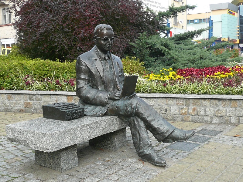 Pomnik Rejewskiego
