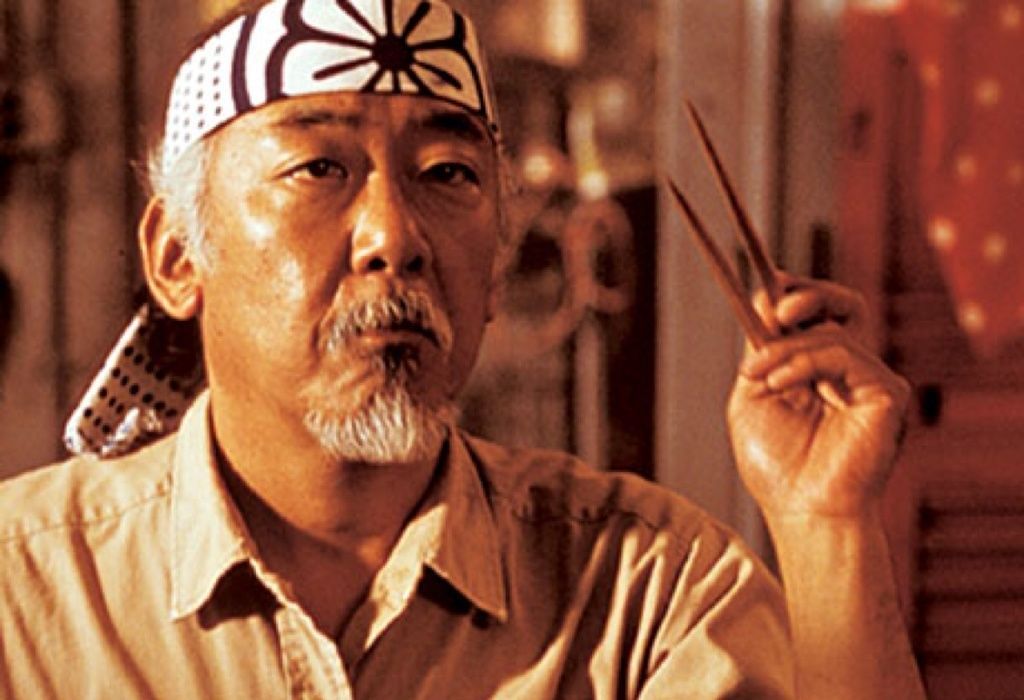 Noriyuki „Pat” Morita w roli Kesuke Miyagiego w "Karate Kid"
