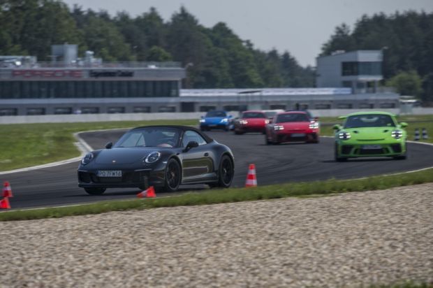 Lead and follow Porsche Driving Experience