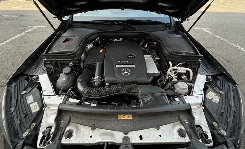 Mercedes-Benz GLC 300e silnik